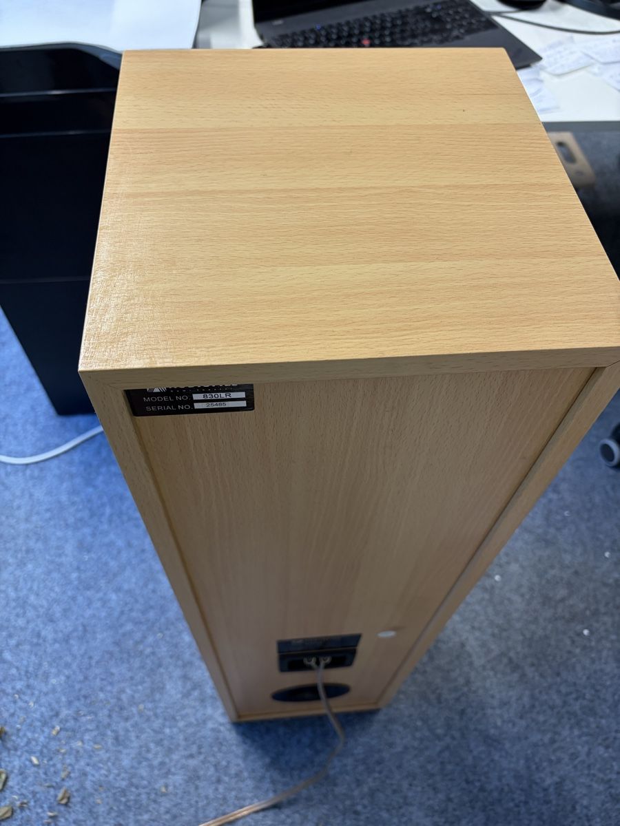 Lautsprecher: 2x 400-Watt-Boxen analog – Gebraucht aus Zürich von thomasfeile 2