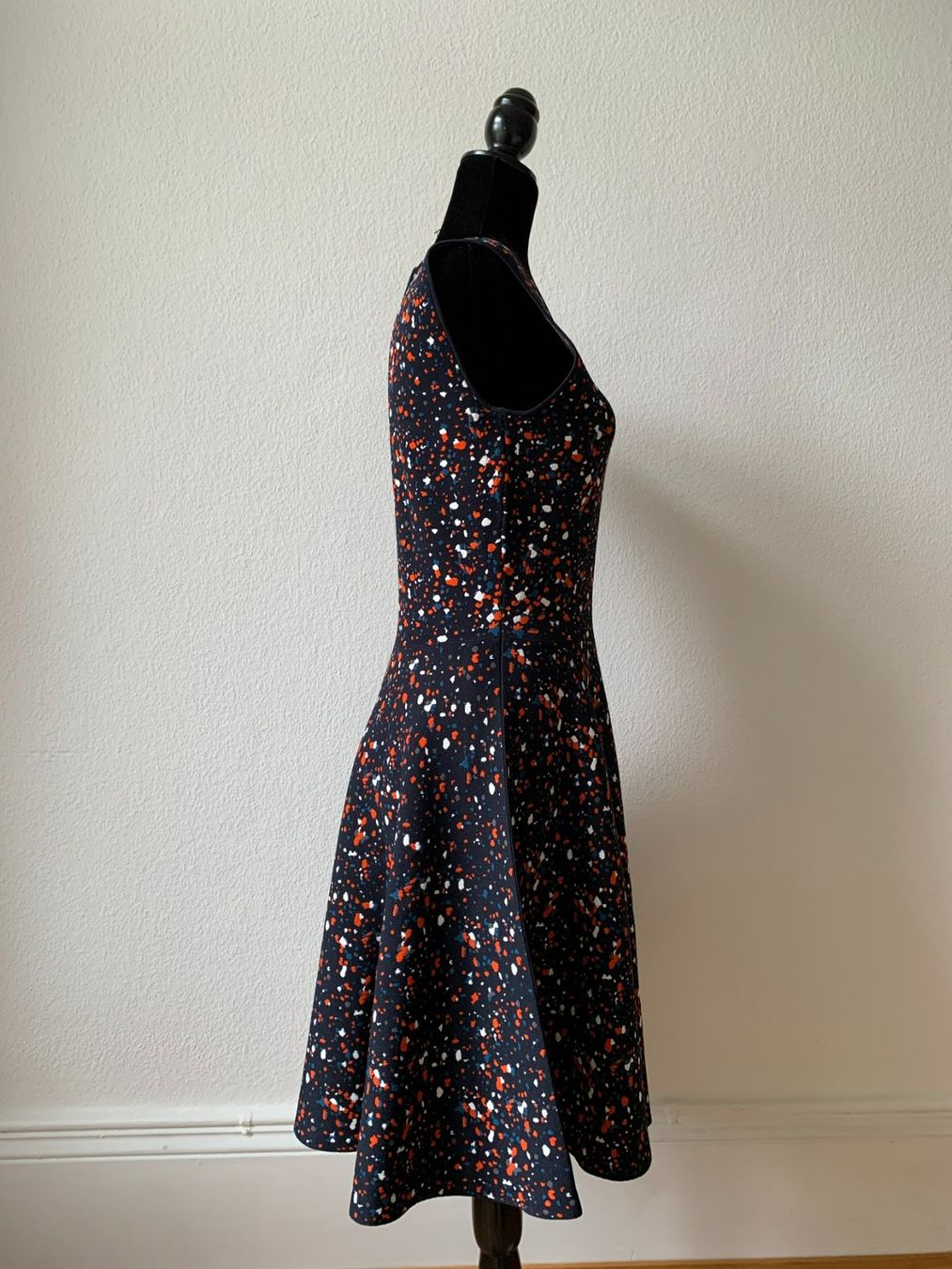 Akris Vestiti: AKRIS: Exklusives blau gemustertes Kleid, 36 – Nuovo (secondo la descrizione) da Luzern venduto da paulablue 3
