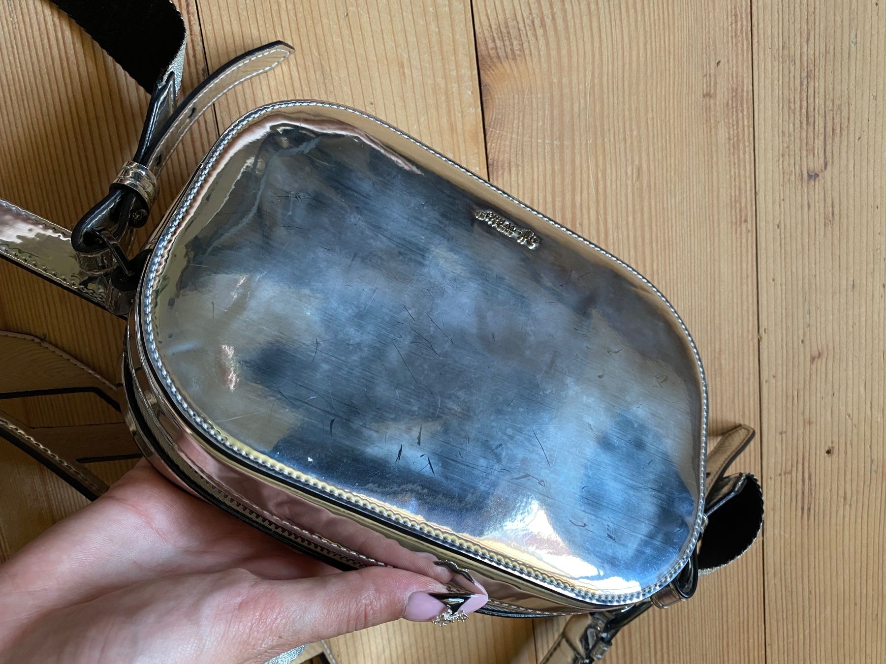 Off-White Taschen: Off-White mirror camera bag – Gebraucht aus Ellikon an der Thur von capricorn1234 7