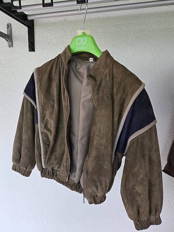 Giacche & Cappotti: Vintage Kinderjacke aus echtem Wildleder – Usato da Chur venduto da mchermann