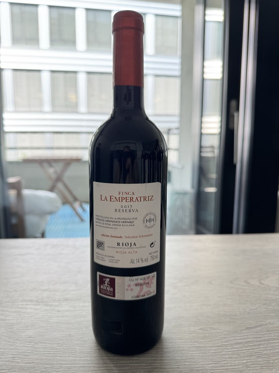 Rioja Vino: Finca La Emperatriz Reserva 2017 limited edition – Nuovo (secondo la descrizione) da Zürich venduto da giu_w6vf 1