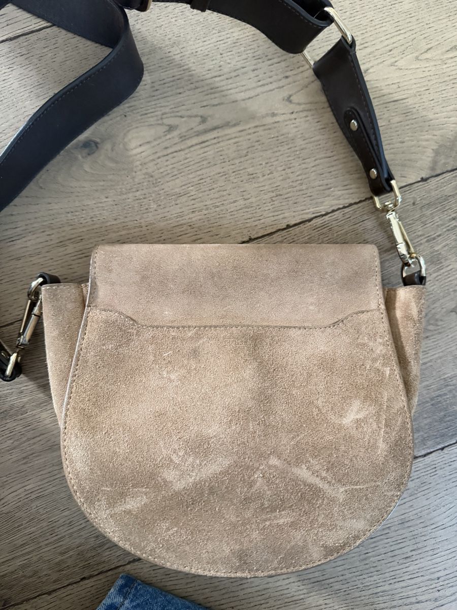 Closed Taschen für Damen: Closed Tasch aus Wildleder  – Gebraucht aus Bern von jol_8hxs 3
