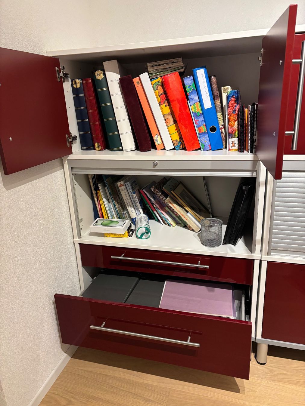 Scaffali: 3 grosse Bürokorpuse Rot – Usato da Frenkendorf venduto da Aero95 2