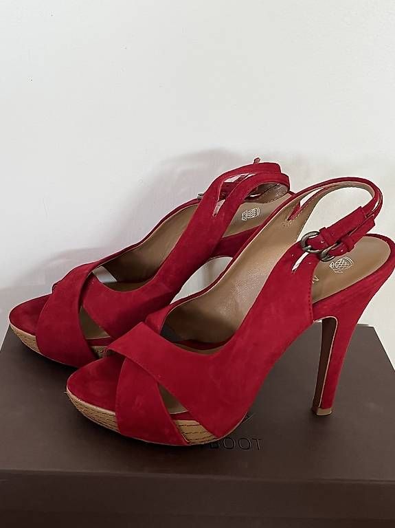 Damenschuhe: Plateau Sandaletten  – Gebraucht aus Mittelhäusern von cgrandi 1