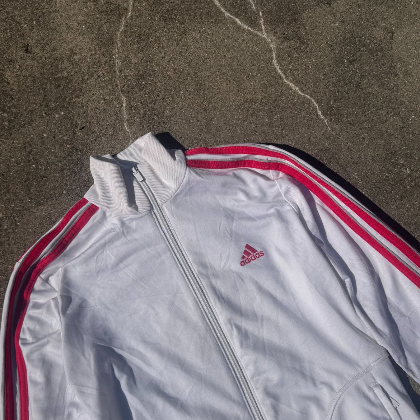 Giacche: Adidas Y2K white track jacket S trainingsjacke – Usato da St. Gallen venduto da sourced_limited 2