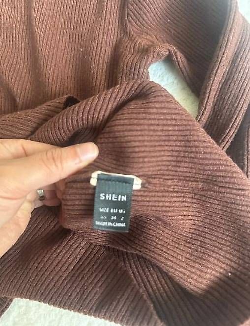 Maglioni & Felpe: Shein Rollkragenpullover Braun Gr. 34/XS – Usato da Rünenberg venduto da Dgn_63 2