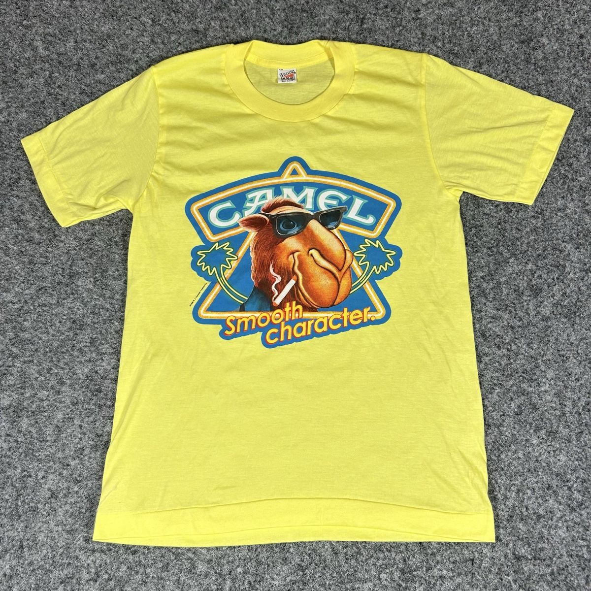 T-shirt: Camel shirt 1989  – Nuovo (secondo la descrizione) da La Sagne NE venduto da Matlasape