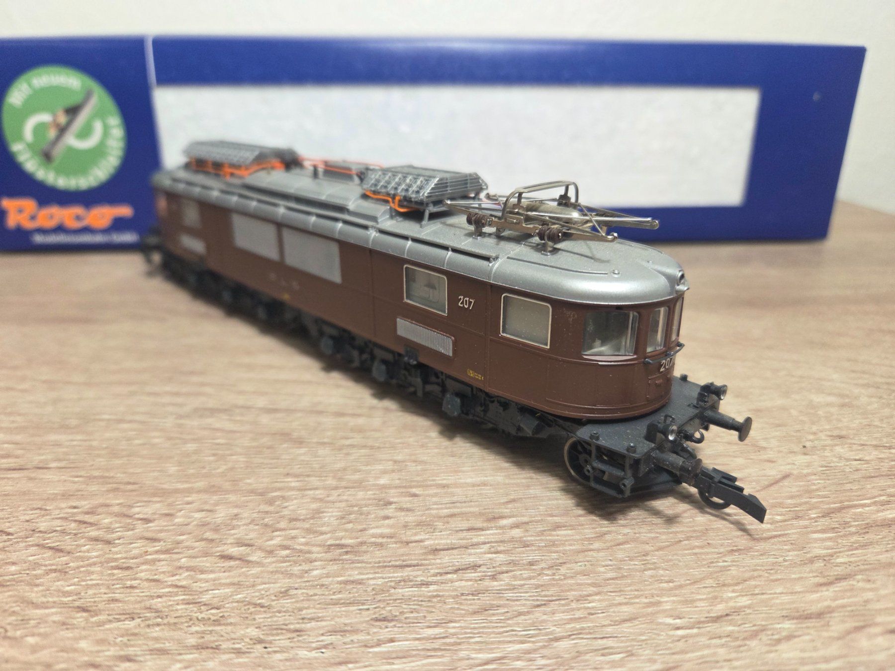 Roco Modellini di ferrovie: Roco 69769 E-Lok 207 BLS Digital H0 – Usato da St-Aubin-Sauges venduto da Lo_Go 3