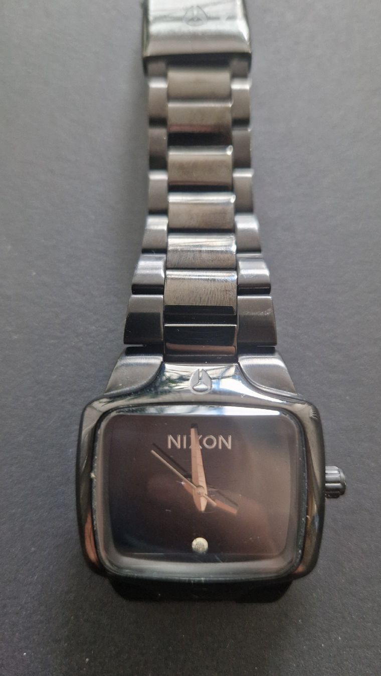 Nixon Orologi: NIXON uhr the small player – Usato da Unterengstringen venduto da sarita_denz