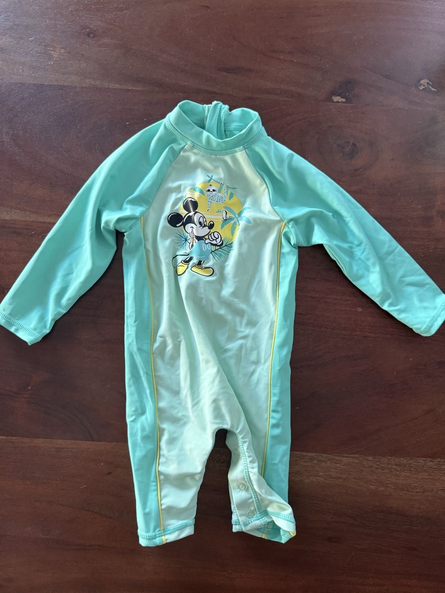 Disney Maillots de bain: Mickey mouse Badeanzug Gr. 74 – D'occasion à Kreuzlingen par hae23