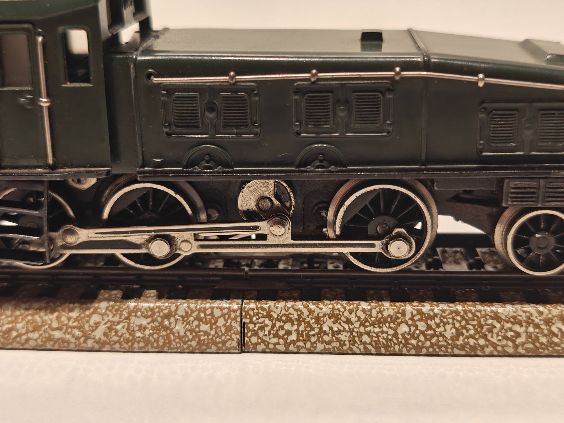 Märklin Modellini di ferrovie: Märklin CCS 800 Krokodil – Usato da Braunau venduto da Homersimpson 8