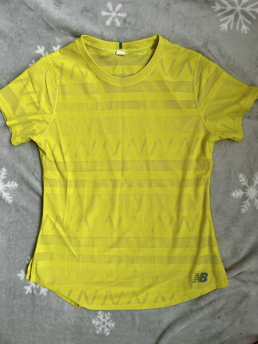 New Balance T-shirt: New Balance T-Shirt, Grösse S – Nuovo (secondo la descrizione) da Uster venduto da she_9gjr