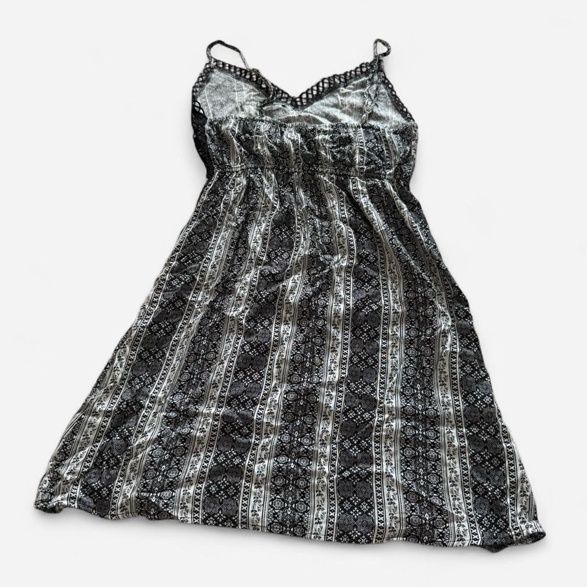 Vestiti: Black and white lace cami dress – Nuovo e nell'imballaggio originale da Basel venduto da 1moonstar 3