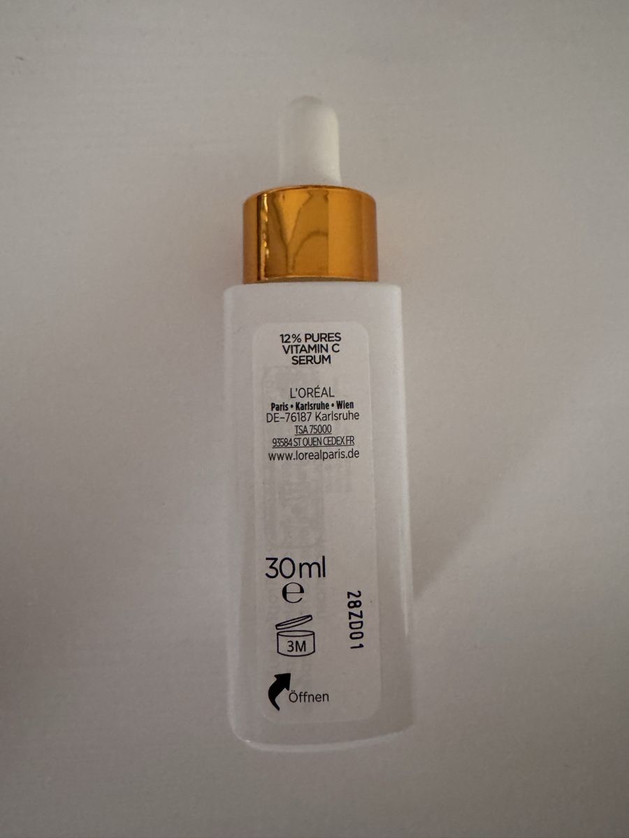L'Oréal Cura del viso: L'Oréal Revitalift Vitamin C Serum 30ml – Usato da St. Gallen venduto da kara_24 1
