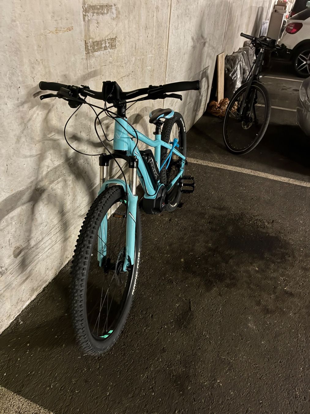 Univega Biciclette: Vélo électrique Univega E-Vision 27" Sky – Bosch – Usato da Belfaux venduto da Ac27101997 2