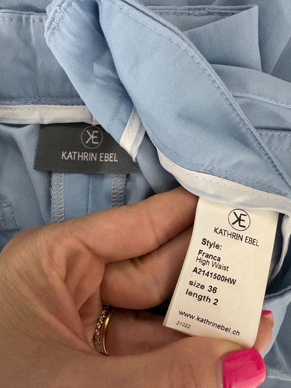 Pantaloni: Kathrin Ebel Sommerhose Gr. 36 hellblau gerade – Nuovo (secondo la descrizione) da Regensdorf venduto da secondchancefashion 4
