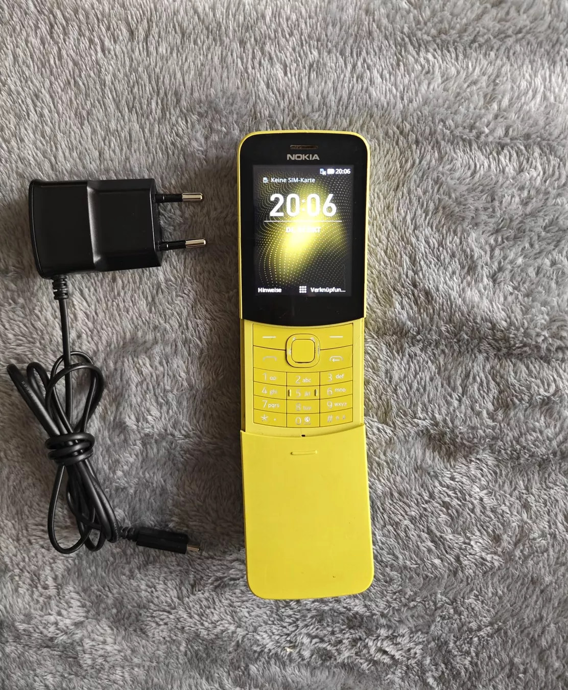 Nokia Telefoni cellulari / Smartphones: Nokia 8110 4G – Usato da Zollikofen venduto da zar_j67f