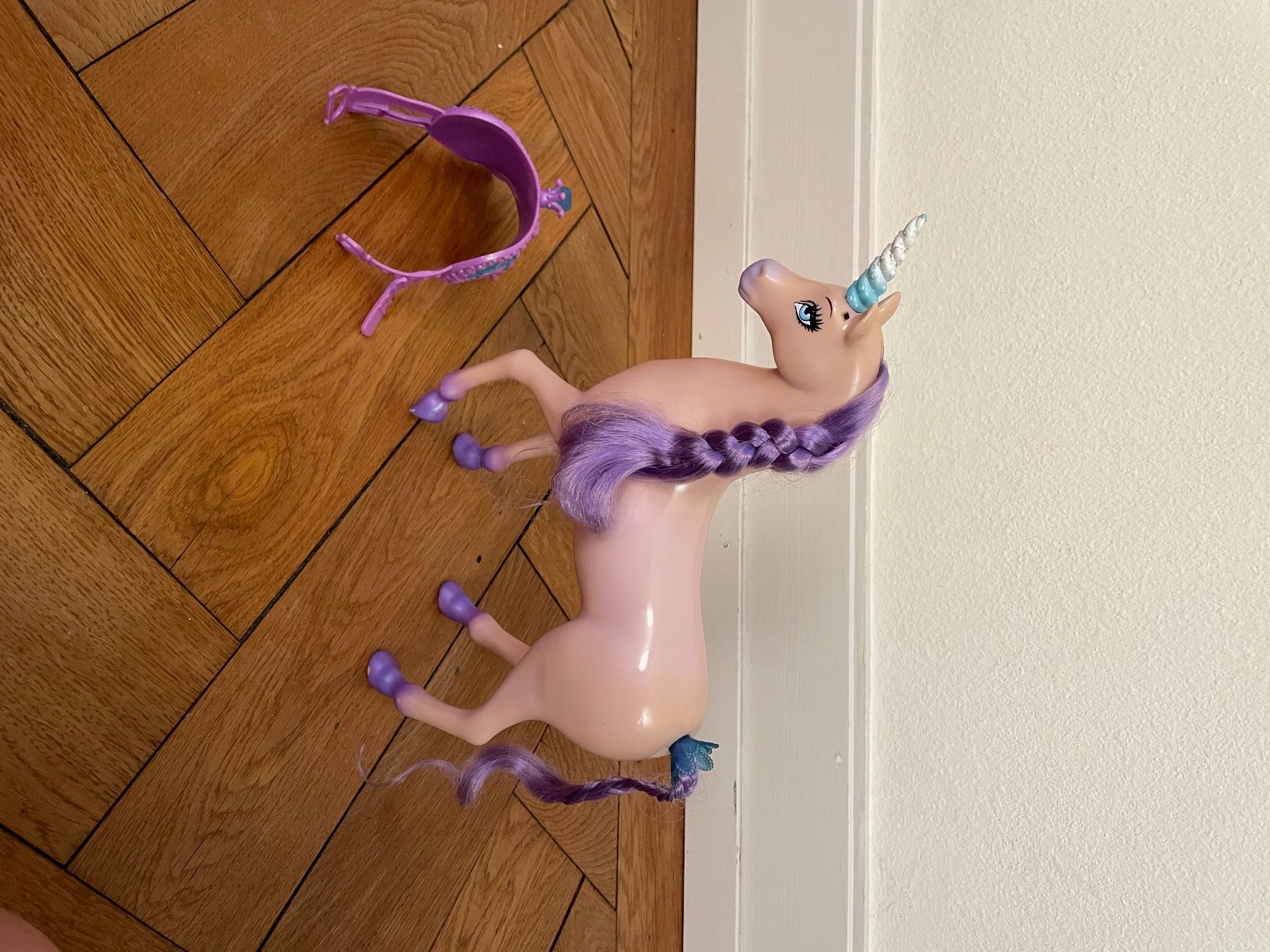 Spielzeuge: Barbie Einhorn / Pferd von Mattel – Gebraucht aus Wabern von Bru-Mi 3