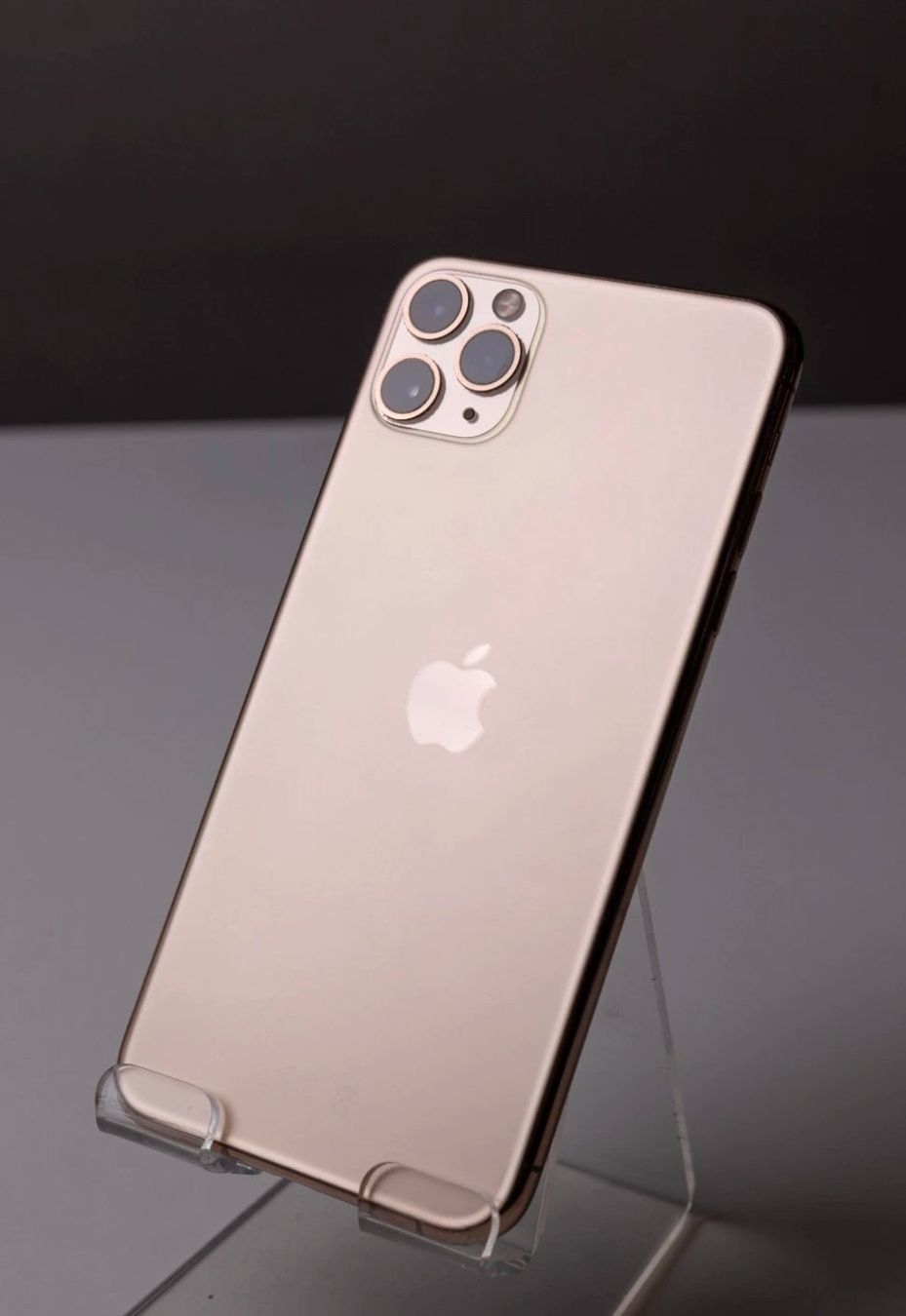 Apple Telefoni cellulari / Smartphones: iPhone 11 Pro Max (256GB) Akku 96% – Usato da Luzern venduto da Waince786 1