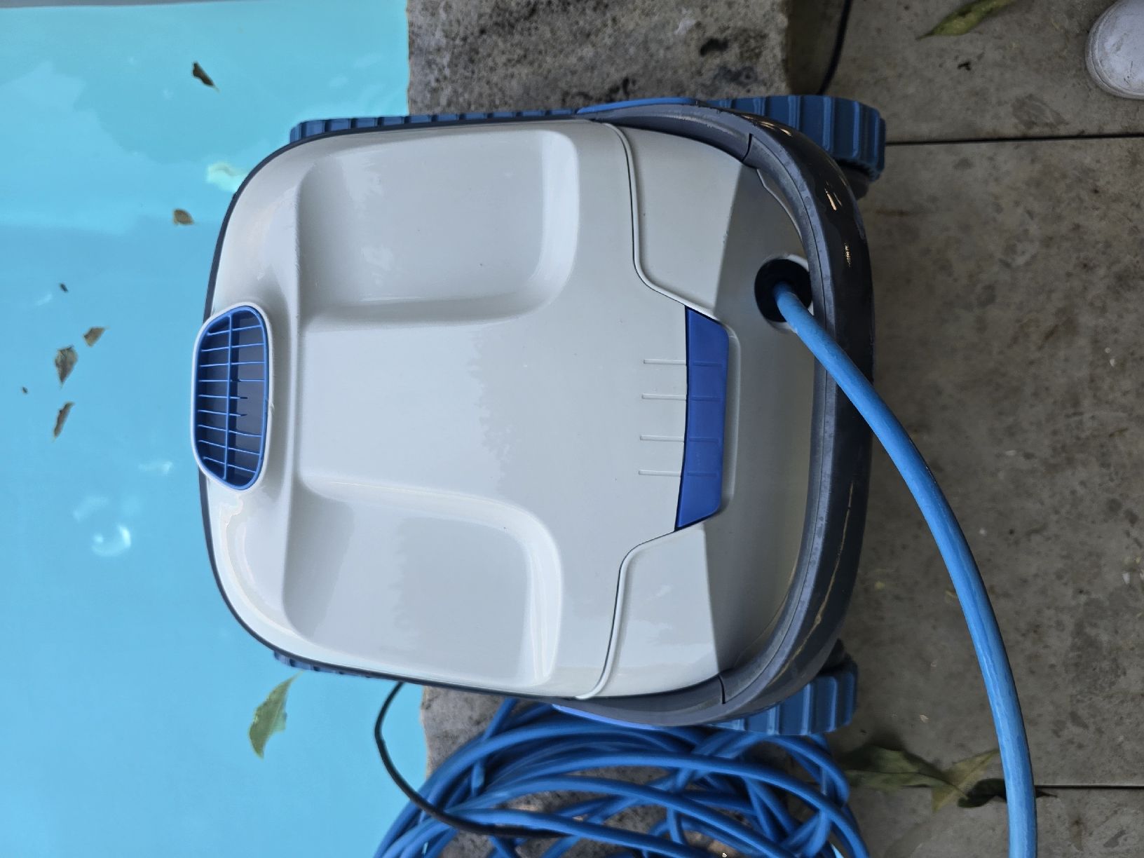 Dolphin Schwimmbad-Zubehör: Dolphin Poolroboter – Gebraucht aus Port von bobby8296 1