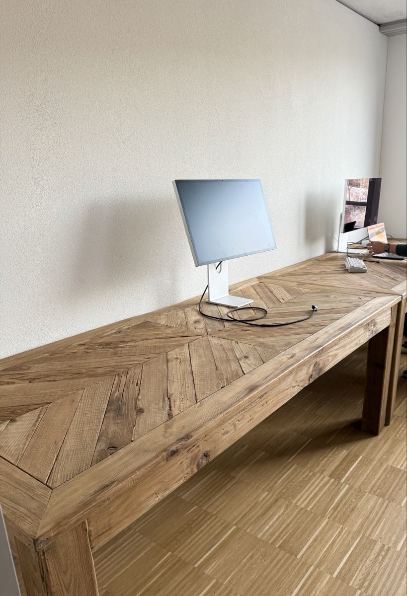 Scrivanie: Wooden Desk from Jelmoli – Usato da  venduto da