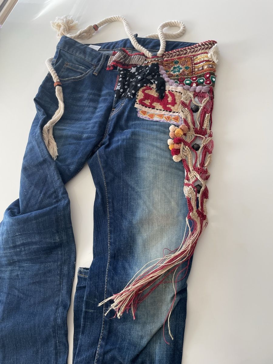 Dsquared2 Jeans: DSQUARED2 Jeans Gr. 42 Boho Ethno Style bestickt – Nuovo (secondo la descrizione) da Winterthur venduto da 11.11 7