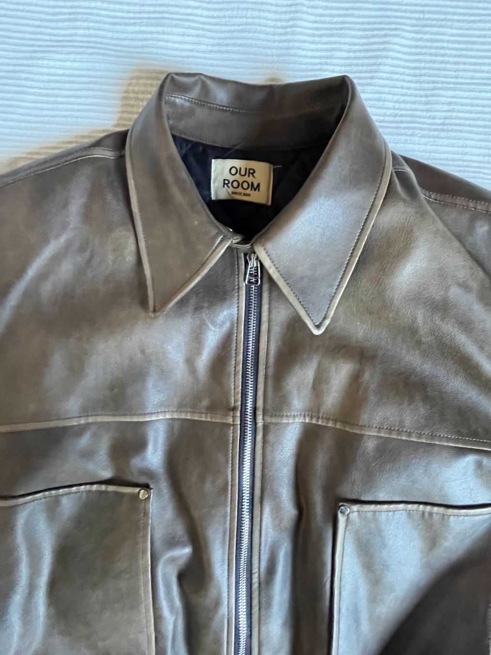 Vestes: Faux Leather Bomber Jacket – D'occasion à Zürich par lar_8z5c 3