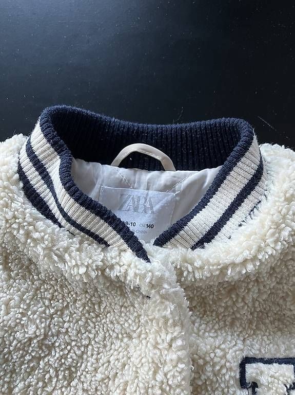 Giacche: Veste Teddy – Usato da Vandoeuvres venduto da ann_lq5h 3