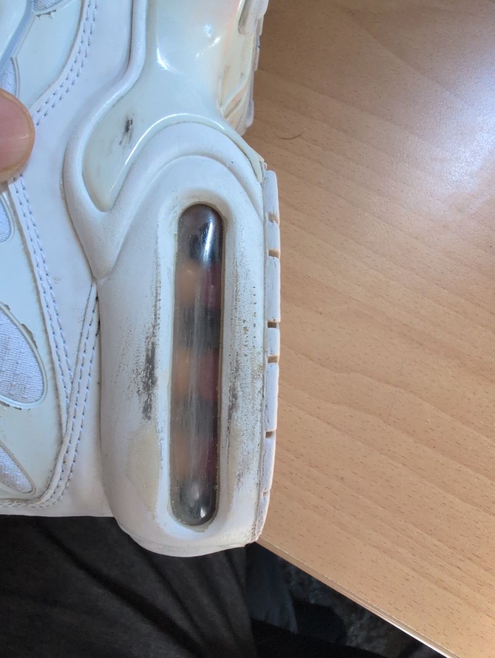 Nike Herrenschuhe: Baskets blanches 39 répare – Defekt aus Montreux von kambio 5