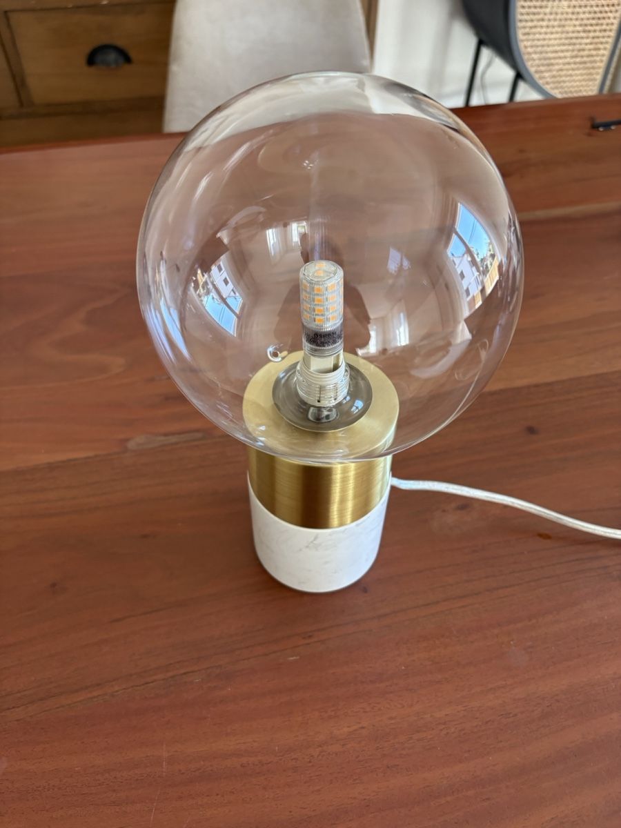 Lampes: Table Lamp Glass Sphere Gold White 19cm – Neuf (Voir description) à Thalwil par ste_jwm7