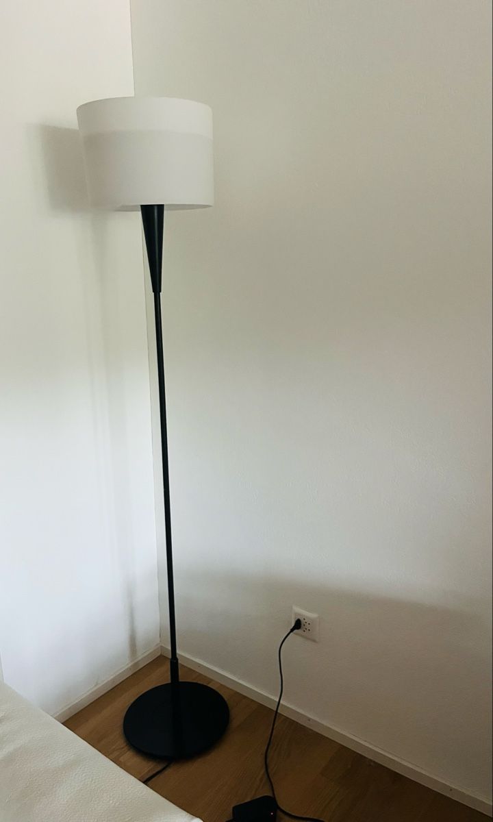 Lampen: Stehleuchte mit Dimmer – Gebraucht aus Zürich von Sharonsimona