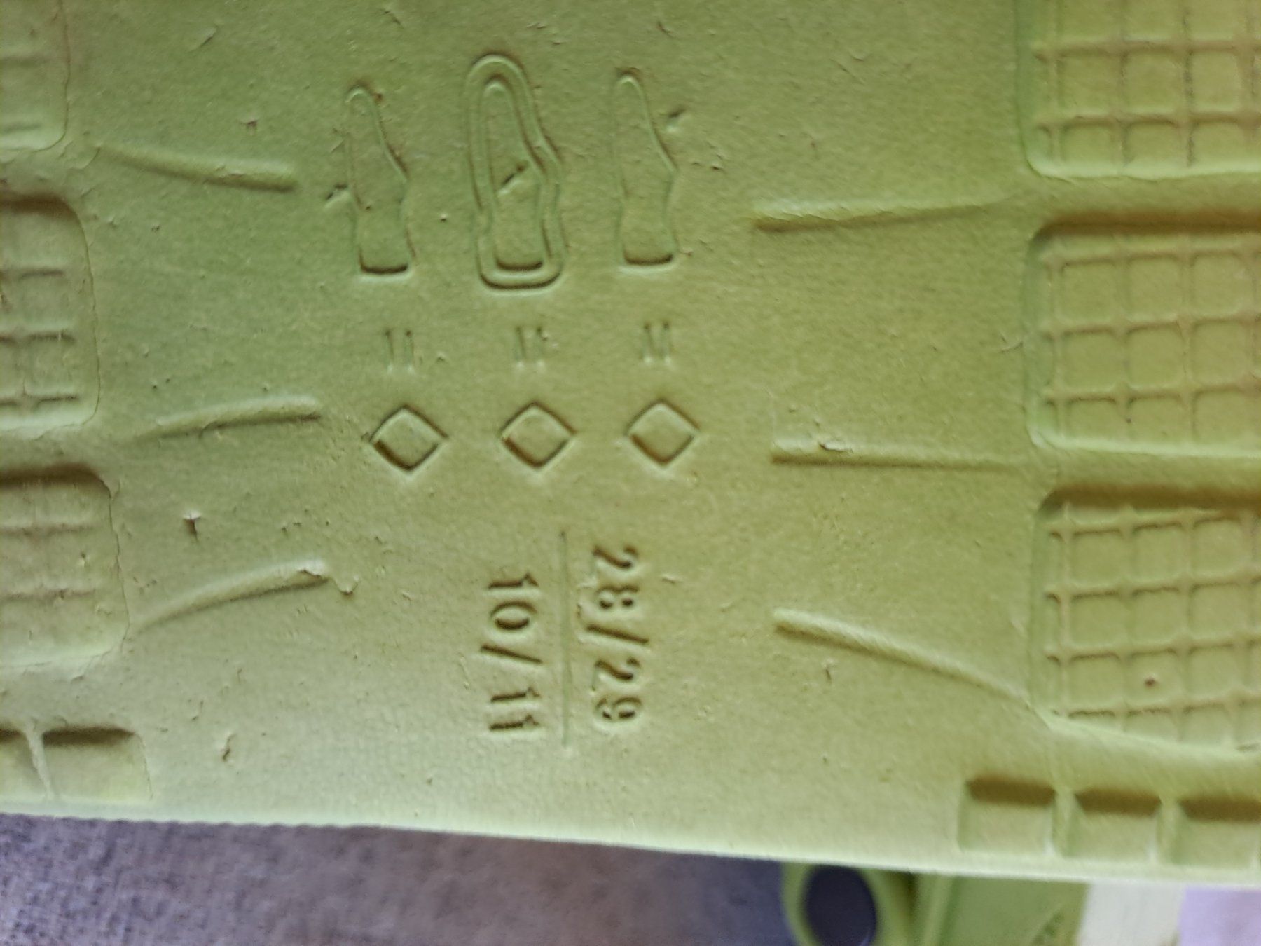 Scarpe per ragazzi: Krocks Grösse 28/29, Top Zustand – Usato da Menzingen venduto da pia012 1