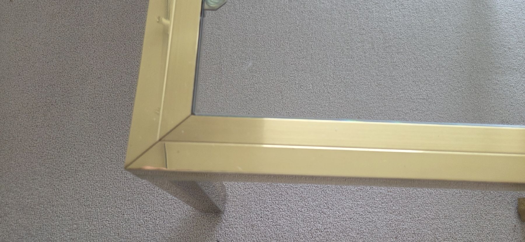 Tische: Glastischchen geschliffenes Glas – Gebraucht aus Wädenswil von Greatstuff 5