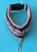 Hunde-Halsband aus Softshell / Zierborten / Zugstopp