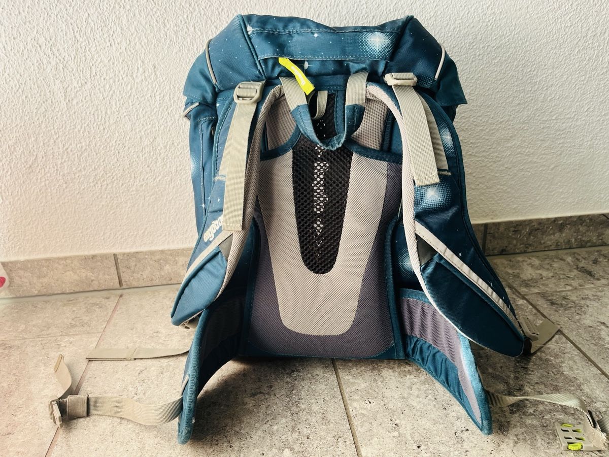 Ergobag Borse & Zaini: Ergobag School Backpack Set with Space Design – Usato da Wettswil venduto da neerkum 4