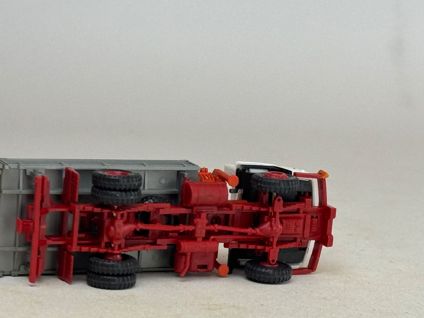 Steyr Modellini d'auto: VE1- Roco Steyr Pritschen Kipper mit Ladekran – Usato da Elm venduto da Wikmtz 2