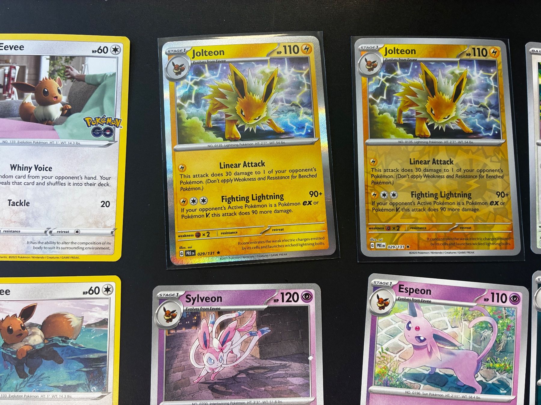Pokémon Carte collezionabili: Evee Sammlung - Holo & Reverse Holo Jolteon - en – Nuovo (secondo la descrizione) da Hütten venduto da yve_tf69 2