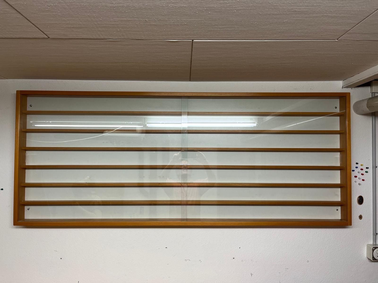 Vitrines: Vitrinen – D'occasion à Grosshöchstetten par Frabz 1
