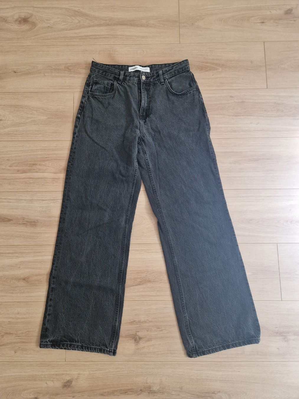 Bershka Jeans: Bershka Jeans Schwarz – Nuovo (secondo la descrizione) da Zofingen venduto da cva_w7vn