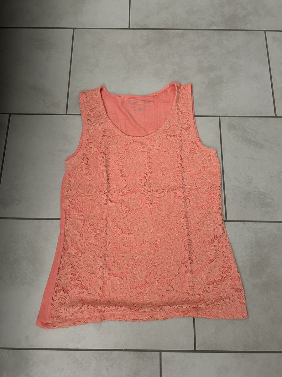 Tops: Damen Top Grösse L – Gebraucht aus Trimbach von gregy69s 1