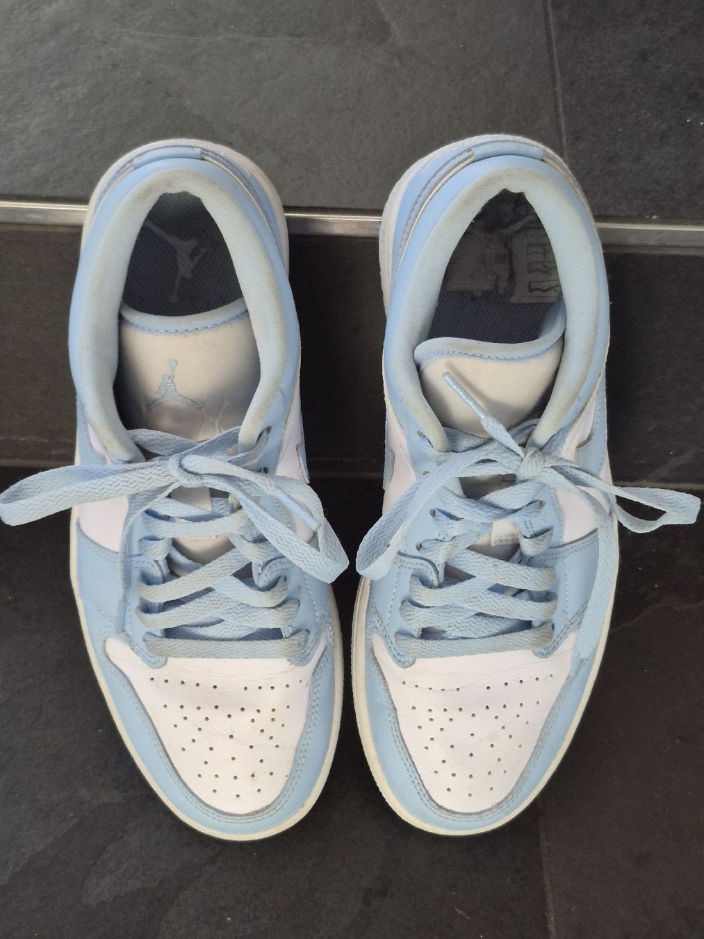 Nike Scarpe da donna: Nike Air Jordan hellblau/weiss  DC0774-141 – Usato da Arbon venduto da ruebekarl 3