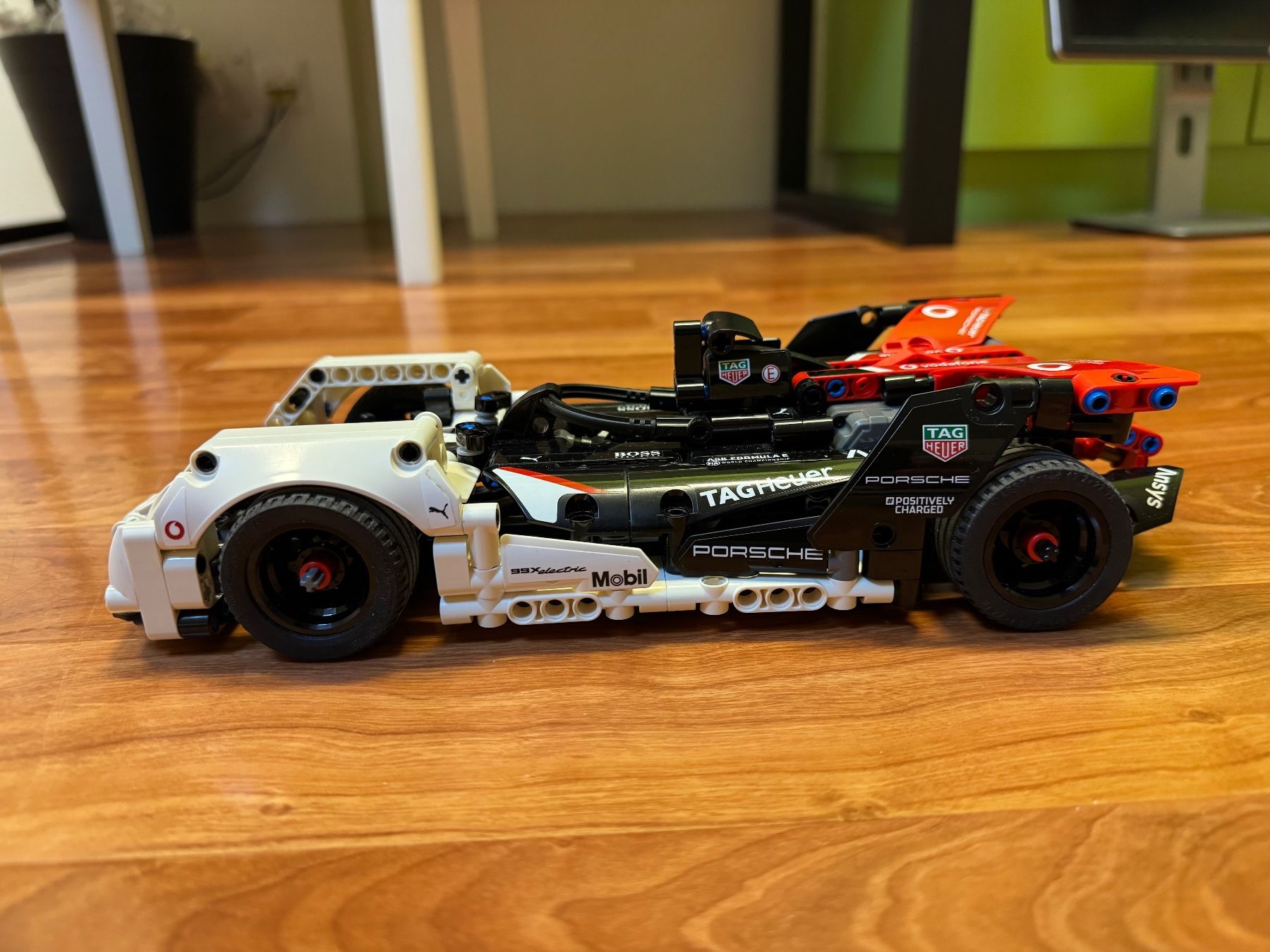 Lego Baukästen: Lego Technik Formula E-Porsche 99X Electric – Gebraucht aus Steinen von AK_2005 1