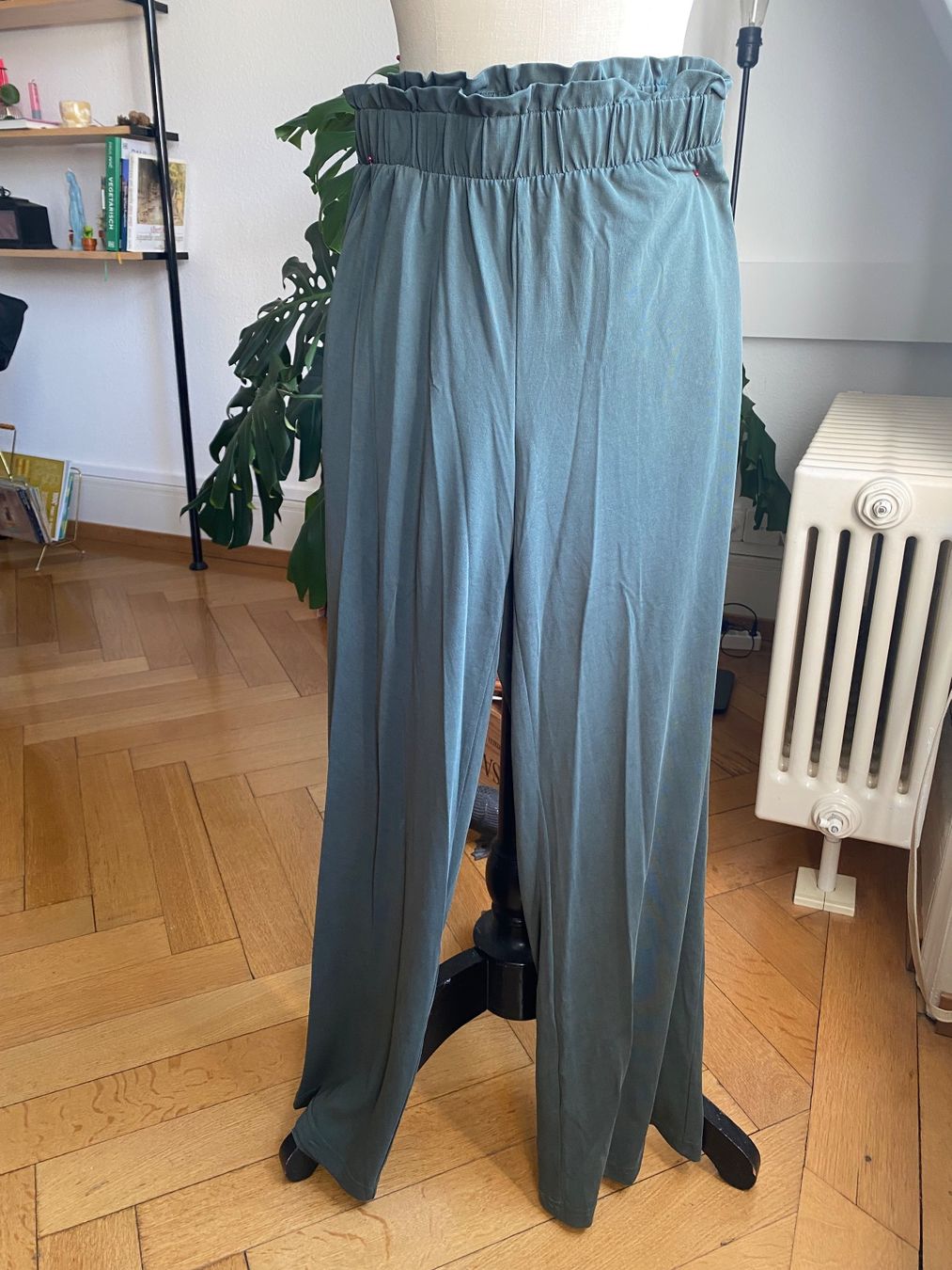Pantaloni: Minimum Palazzo Hose , Gr. M – Usato da Basel venduto da NormaJean01