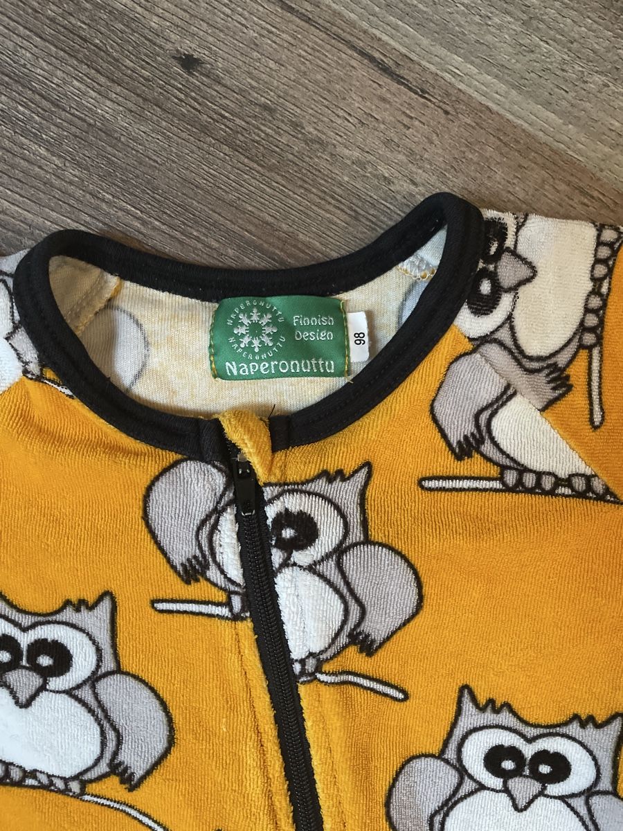 Lotti di vestiti: Pyjamaset 98 und 110/116 – Usato da Nänikon venduto da broug 1