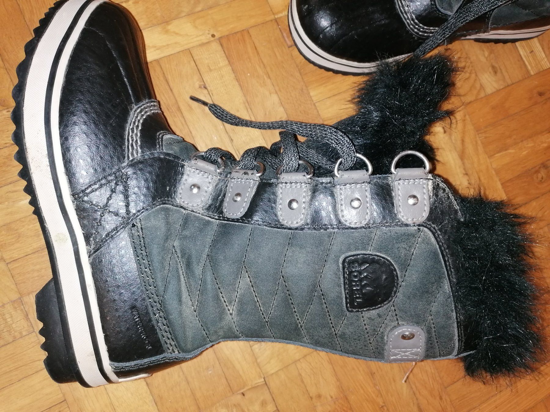 Sorel Scarpe per ragazzi: Sorel Winterstiefel 33 – Usato da Müllheim Dorf venduto da florita01 2
