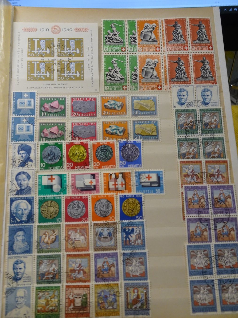 Tutti i francobolli: SAMMLUNG PATRIA 1939-66 postfrisch/gestempelt + 46 4er Block – Usato da Eschenbach SG venduto da eDaisy 4