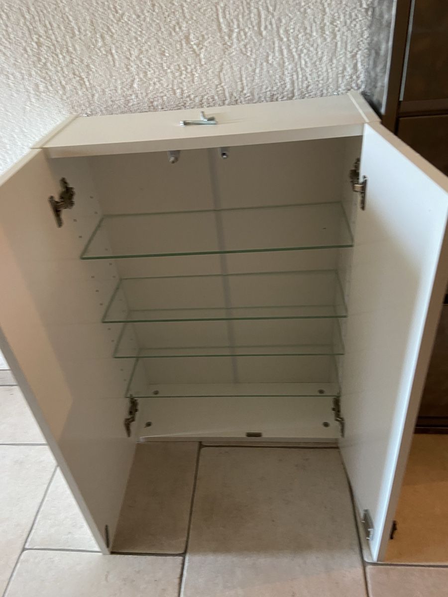 Armadi: Apothekerschrank – Usato da Dachsen venduto da Jimmy0 1