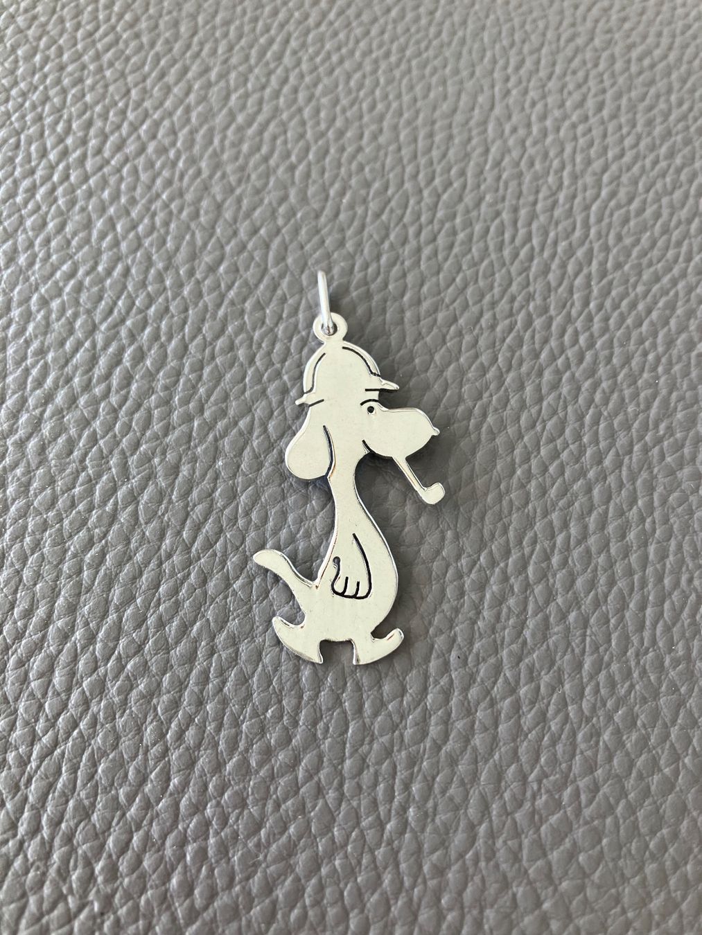 Ciondoli: Anhänger echt Silber Comic-Hund Snoopy Sherlock Holmes – Usato da Tägerwilen venduto da Smartfuchs 6