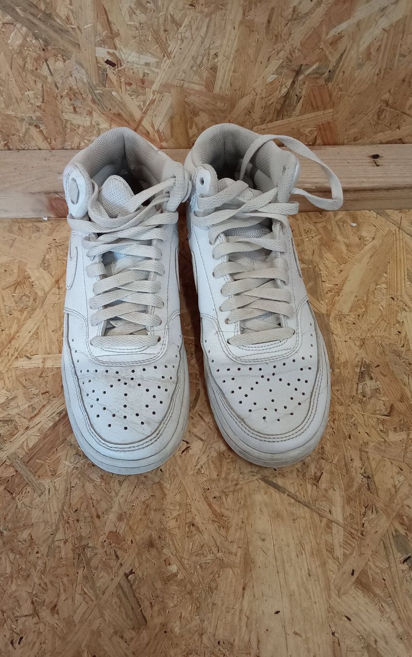 Nike Scarpe da donna: Nike , Weiss, Grösse 37.5 – Usato da Mollis venduto da gar_wqz5 1
