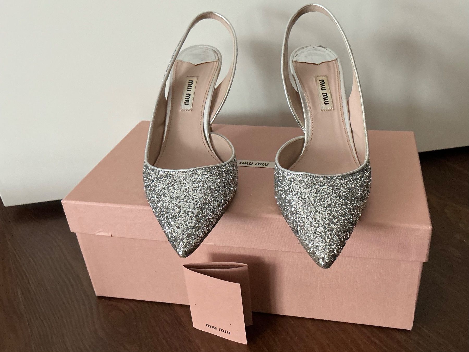 Miu Miu Scarpe da donna: MIU MIU  glitter pumps 38 – Nuovo (secondo la descrizione) da Basel venduto da 18Inspiration 3